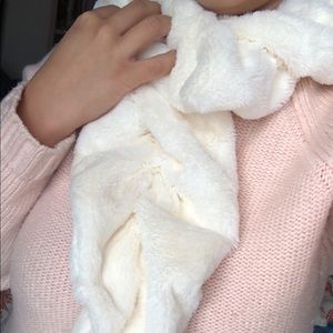 Bebe Oblong Faux Fur Scarf
